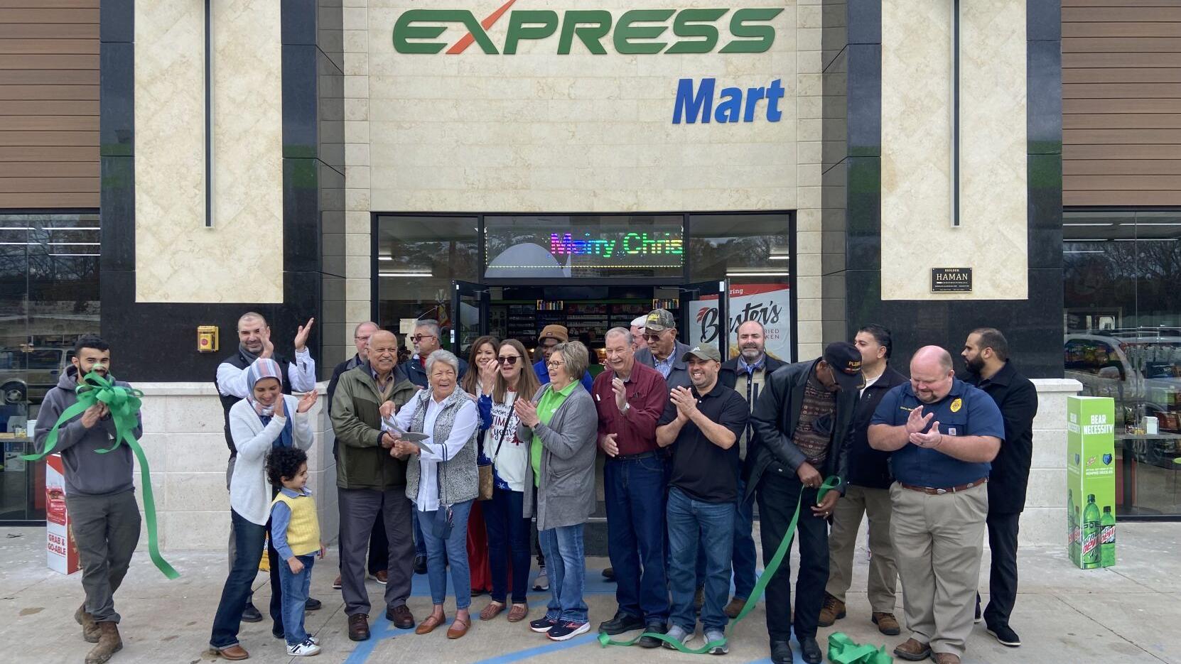 Hickory Flat's new gas station now biggest in town